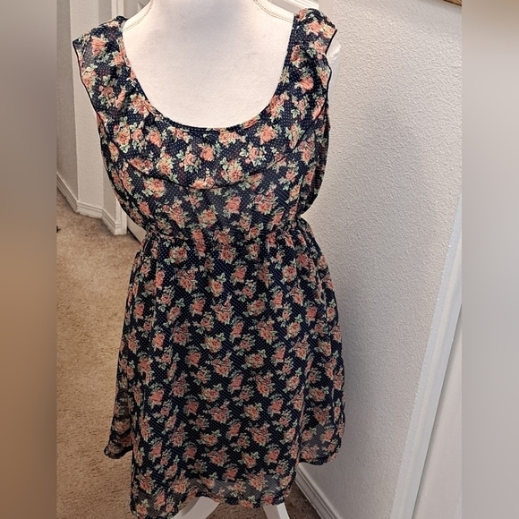 Rue 21 Sleeveless Off The Shoulder Floral Print Mini Dress - Picture 6 of 8